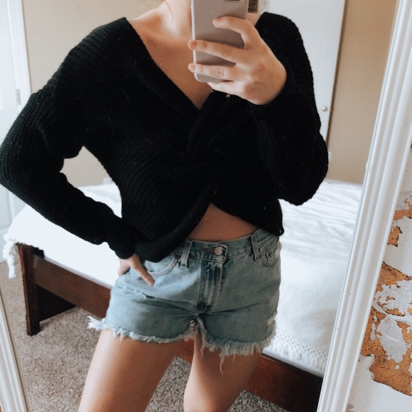 Sweater - Picture 1 of 6